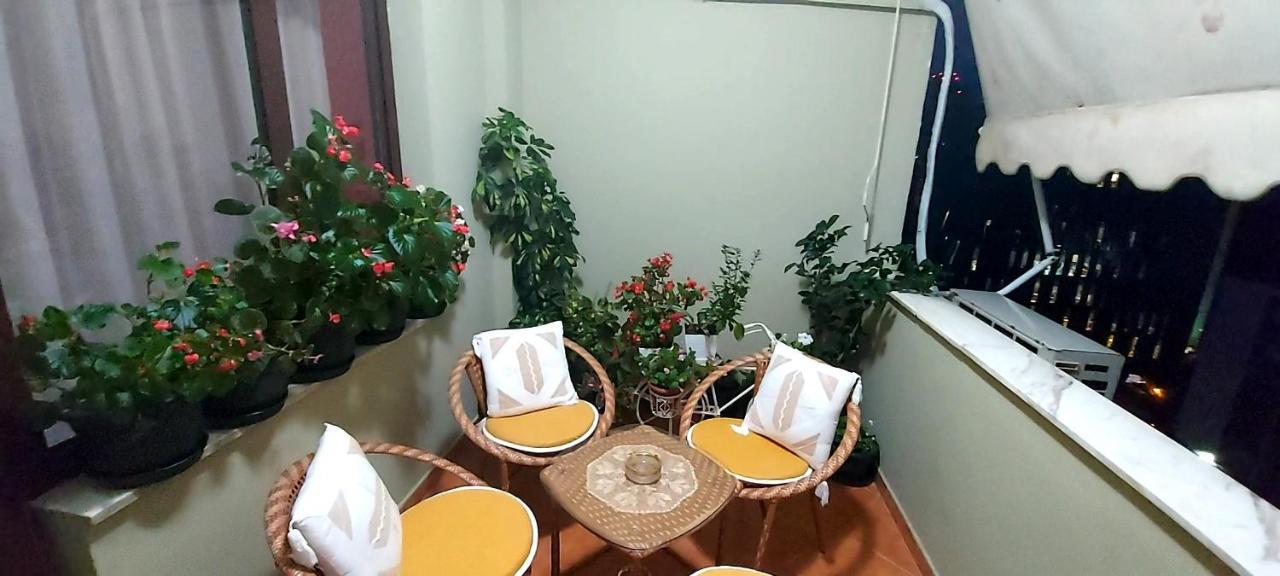 Spacious Family-Friendly Apartment In The Heart Of Bllok تيرانا المظهر الخارجي الصورة