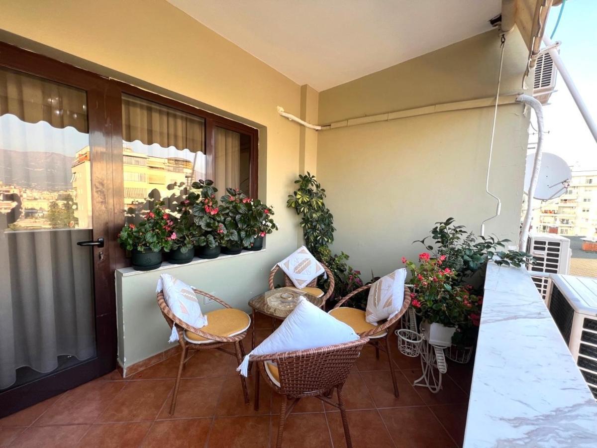 Spacious Family-Friendly Apartment In The Heart Of Bllok تيرانا المظهر الخارجي الصورة