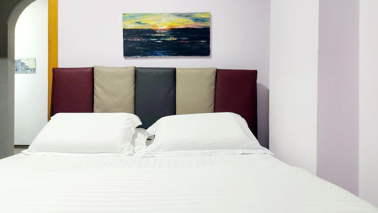 Spacious Family-Friendly Apartment In The Heart Of Bllok تيرانا المظهر الخارجي الصورة